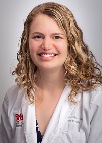 كيت فيلينجا ميريويذر ، صورة دكتوراه في الطب